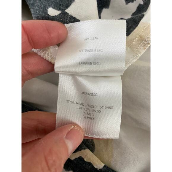 Tahari Woman 22 White Abstract Sleeveless Button Up Shift Dress - Picture 9 of 9